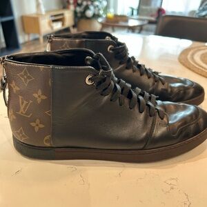 Louis Vuitton Men's Black High-Top Sneakers